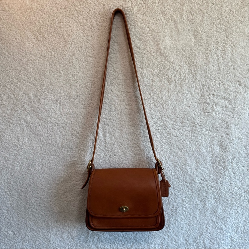 Vintage Coach Rambler Legacy Adjustable Shoulder/Crossbody Purse